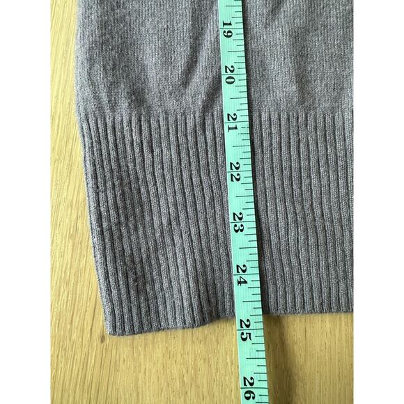 J. Crew Purple 100% Cashmere Turtleneck Sweater - Women’s Size Small 2199 - Picture 4 of 6